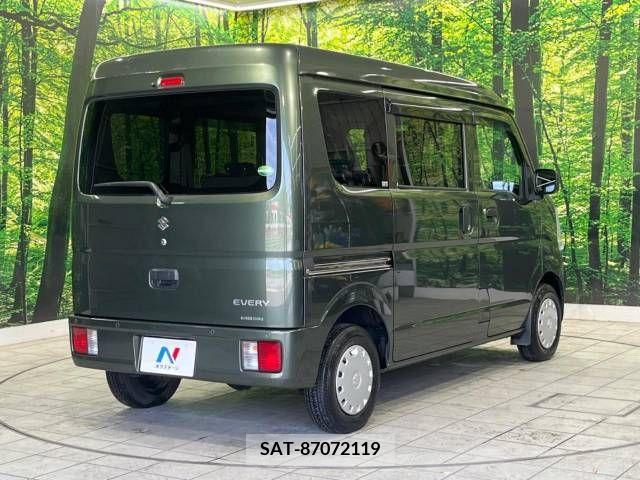 Suzuki EVERY 2019-07 268811-17