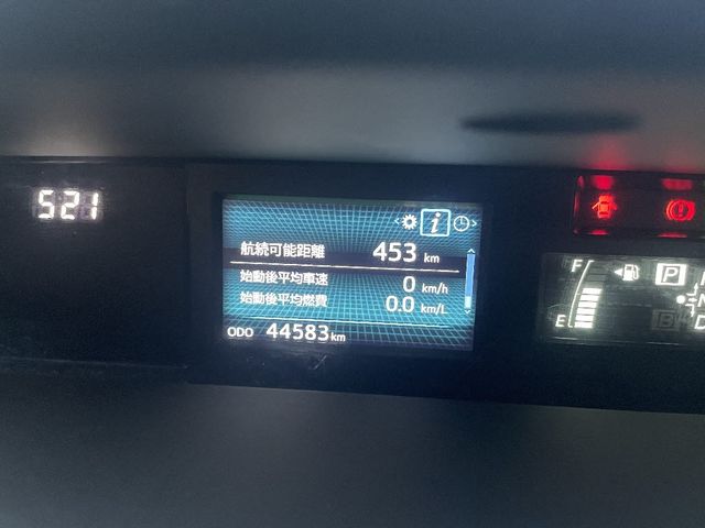 Toyota PRIUS ALPHA 2017-08 17007-21