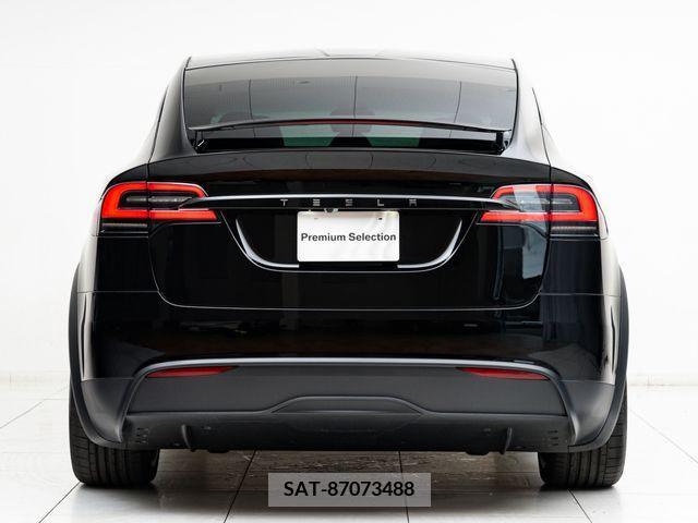 Tesla MODEL X 2023-12 333662-10