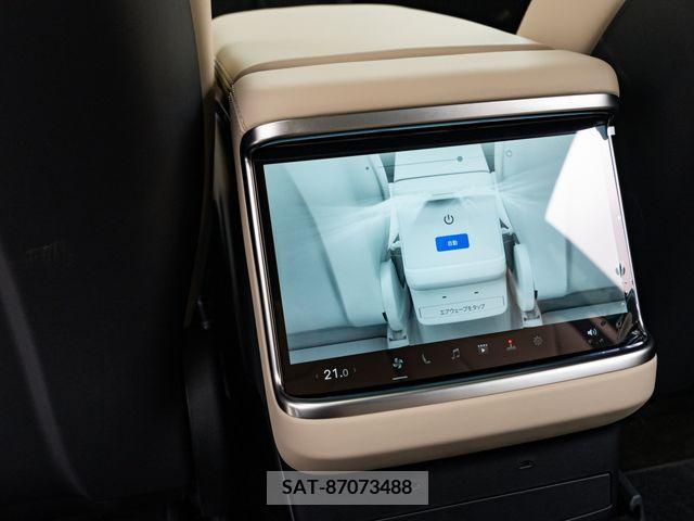 Tesla MODEL X 2023-12 333662-3