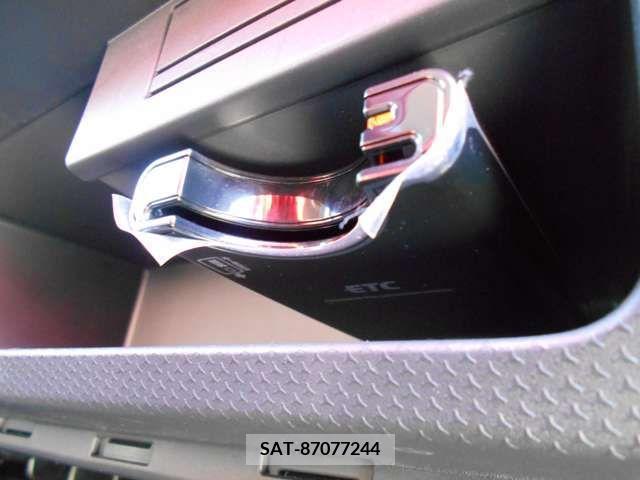 Suzuki HUSTLER 2018-04 385721-11