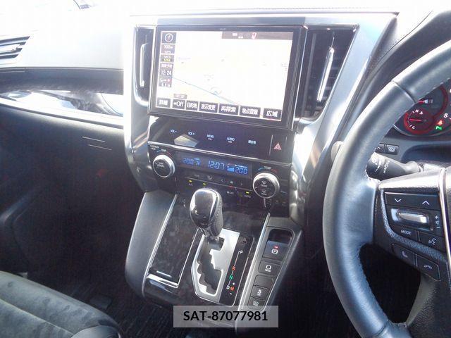 Toyota VELLFIRE 2018-08 394707-13