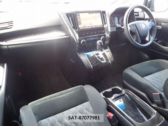 Toyota VELLFIRE 2018-08 394707-10