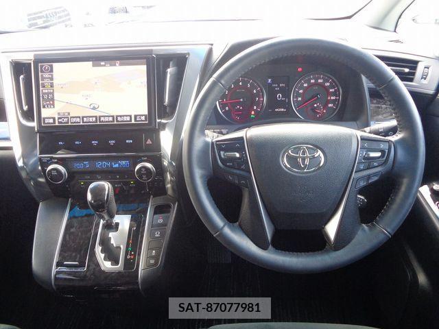 Toyota VELLFIRE 2018-08 394707-1