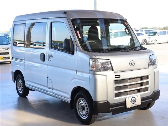 Daihatsu HIJET CARGO 2022-11 185500-18