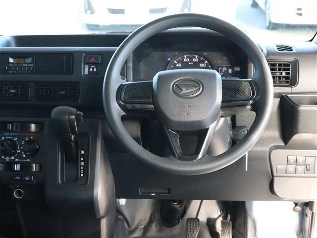Daihatsu HIJET CARGO 2022-11 185500-1