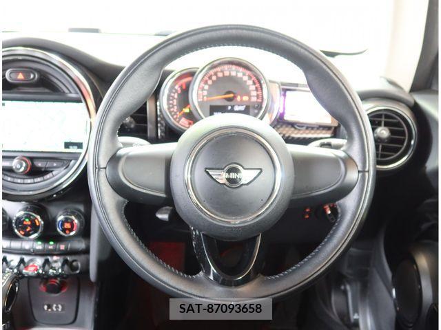Bmw MINI 2017-12 293984-11