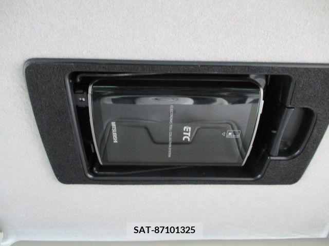 Mazda BIANTE 2011-12 261715-17