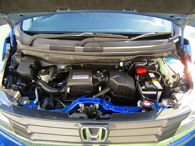 Honda N-WGN 2016-03 8325-27