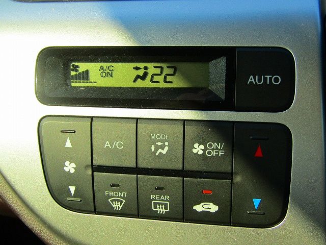Honda N-WGN 2016-03 8325-14