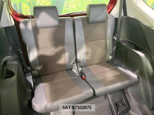 Toyota SIENTA 2019-06 298364-9