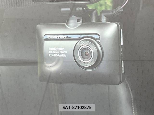 Toyota SIENTA 2019-06 298364-4