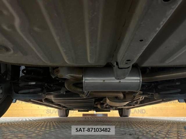 Toyota VOXY 2019-02 218255-19