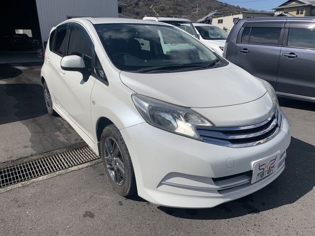 Nissan NOTE 2013-01 1580-4