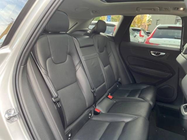 Volvo XC60 2019-12 14644-11