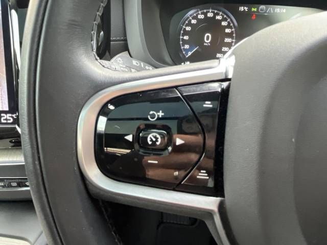 Volvo XC60 2019-12 14644-9