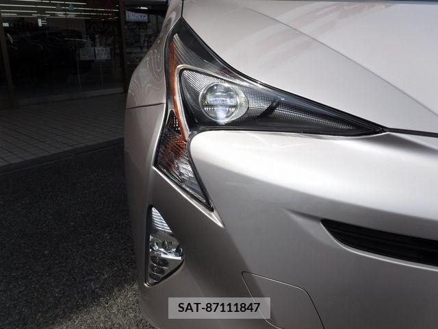 Toyota PRIUS 2016-07 322346-4