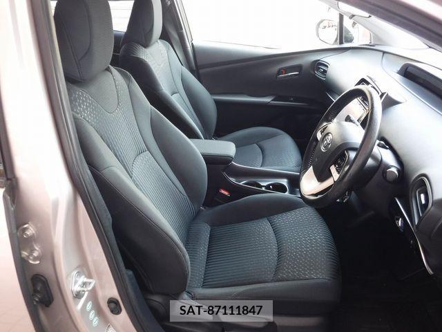 Toyota PRIUS 2016-07 322346-10
