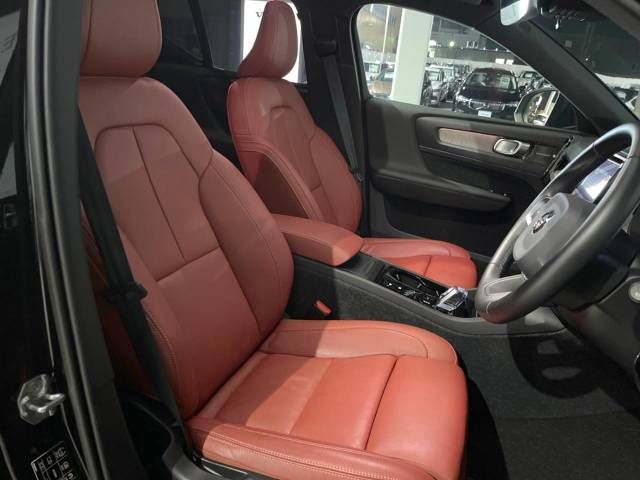 Volvo XC40 2020-05 193198-13