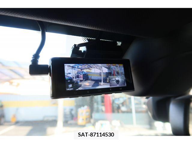 Subaru WRX S4 2017-03 219834-18