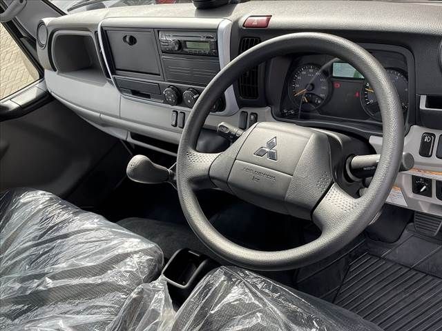 Mitsubishi CANTER 2023-02 8399-1