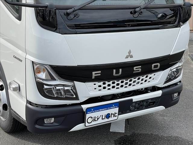 Mitsubishi CANTER 2023-02 8399-10