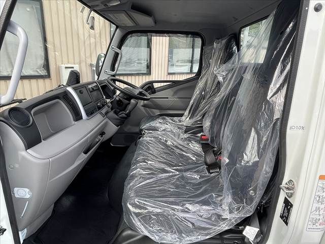Mitsubishi CANTER 2023-02 8399-6