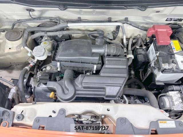 Suzuki HUSTLER 2017-04 312779-18