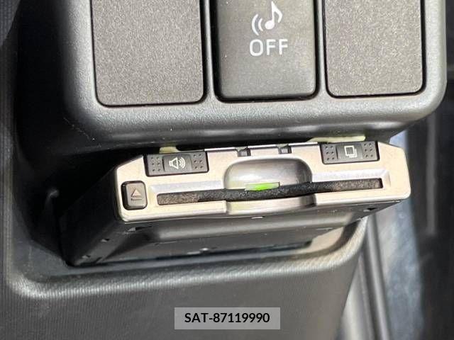 Toyota AQUA 2012-08 356232-4