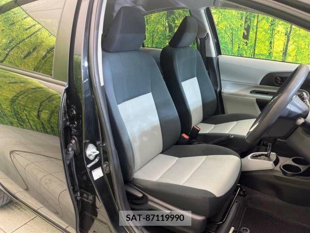 Toyota AQUA 2012-08 356232-8