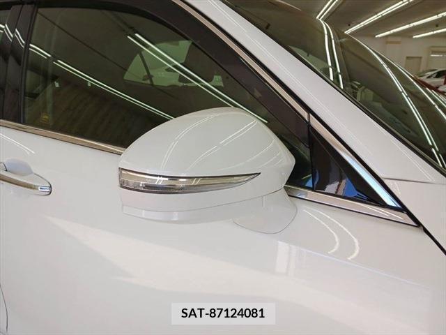 Toyota CROWN SEDAN 2013-07 215387-13