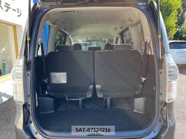 Toyota VOXY 2010-08 395012-10