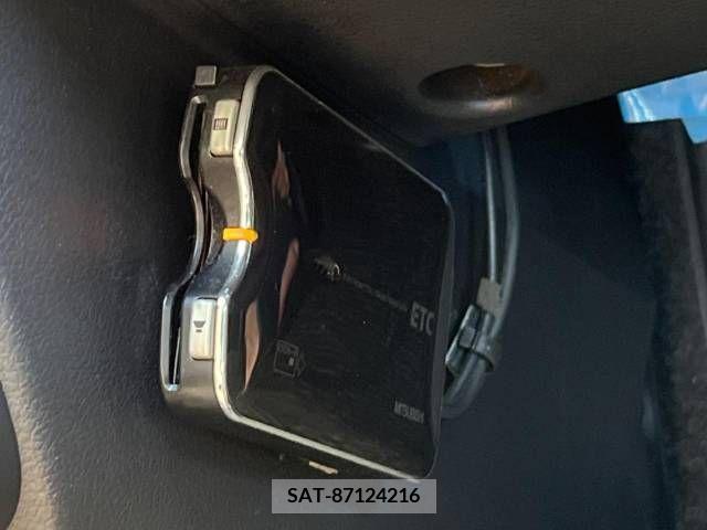 Toyota VOXY 2010-08 395012-5