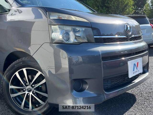 Toyota VOXY 2010-08 395012-12