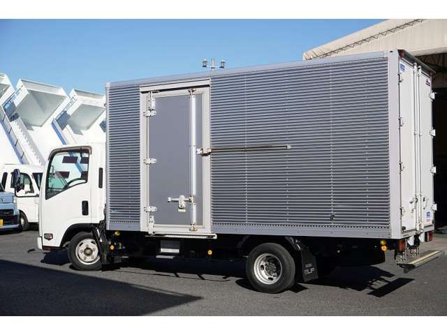Isuzu ELF TRUCK 2014-06 184156-6