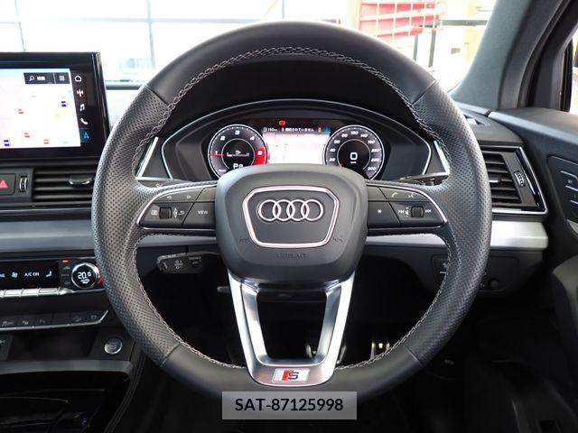 Audi Q5 2021-07 380105-7