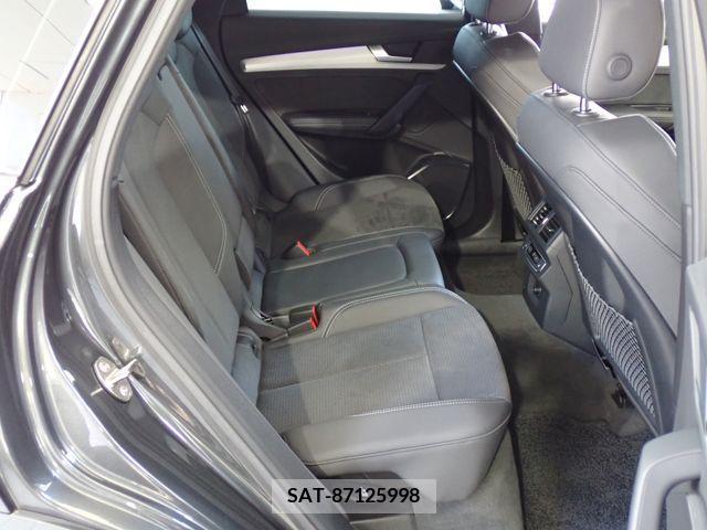 Audi Q5 2021-07 380105-6