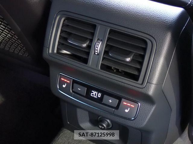Audi Q5 2021-07 380105-15