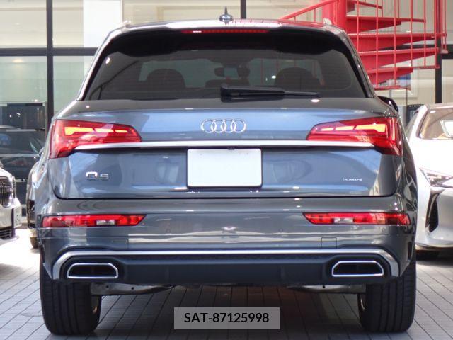 Audi Q5 2021-07 380105-18