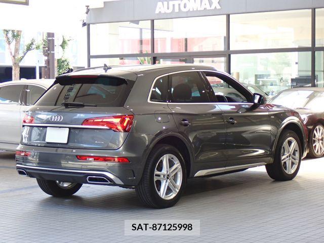 Audi Q5 2021-07 380105-2