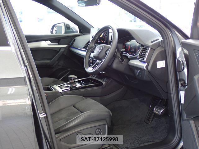Audi Q5 2021-07 380105-3