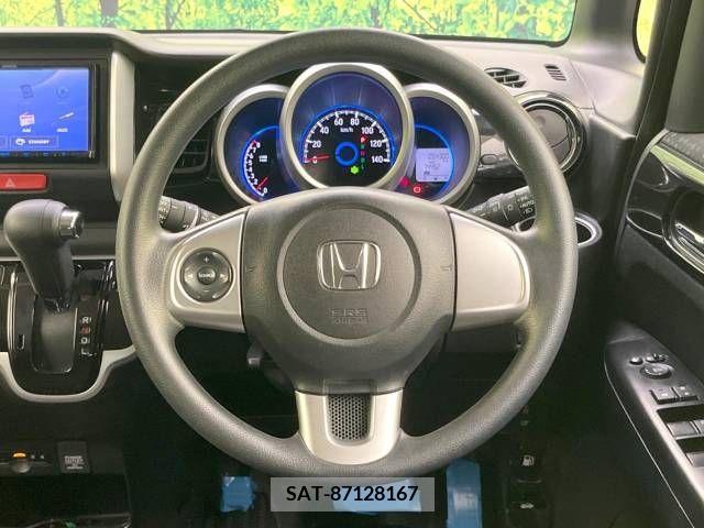 Honda N BOX CUSTOM 2017-05 306695-11