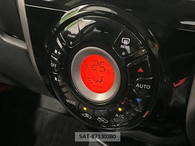 Nissan NOTE 2015-10 302392-5
