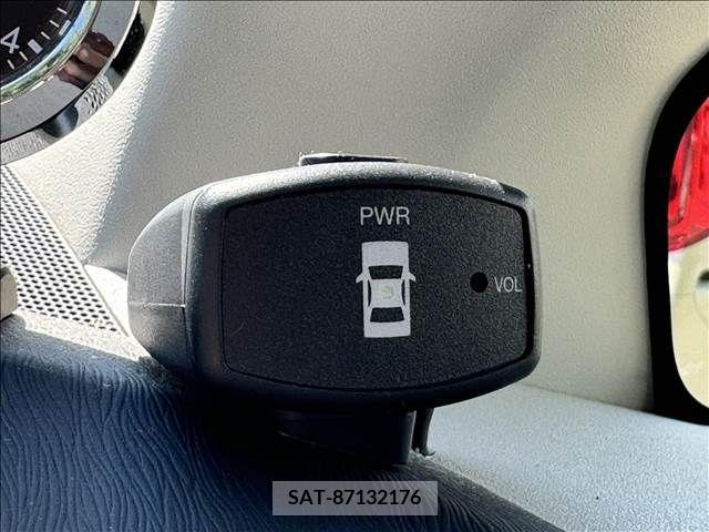 Toyota PRIUS 2012-05 366654-16