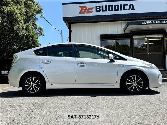 Toyota PRIUS 2012-05 366654-6
