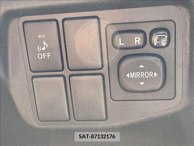 Toyota PRIUS 2012-05 366654-15