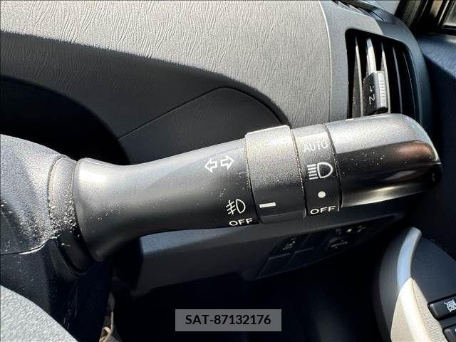 Toyota PRIUS 2012-05 366654-27