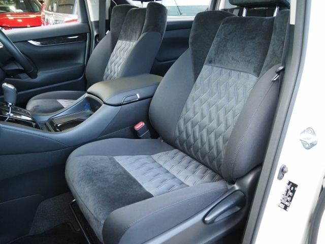 Toyota ALPHARD HYBRID 2020-02 13566-11