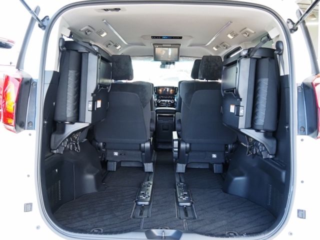 Toyota ALPHARD HYBRID 2020-02 13566-16