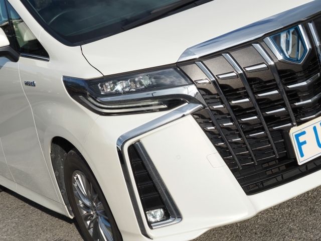 Toyota ALPHARD HYBRID 2020-02 13566-7